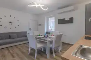 Casa Fannita by PortofinoHomes, Rapallo