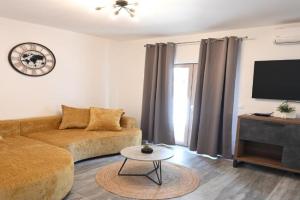 Apartment Mina Dream, Jelsa