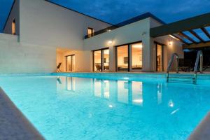 Villa Christian Luxusvilla direkt am Meer, Rovanjska