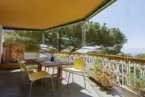 Condominio Turchese Seaview Apartment, Sanremo