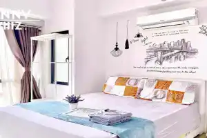 REVO Couple Suite near Pavilion 2 Stadium Bukit Jalil Apartments, Petaling Jaya