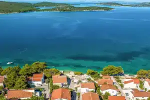 4 Bedroom Amazing Home In, Zaboric
