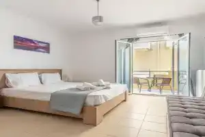 Urban Apt Next University 14 Apartments, Amoudara