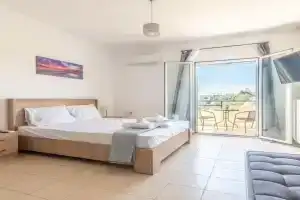 Urban Apt Next University 4 Apartments, Amoudara