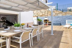 Casa BOSS Modern Villa with Studio Pool and Air Conditioning, Puerto Rico