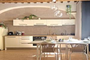Suite 9, Centro Apartments, Parma