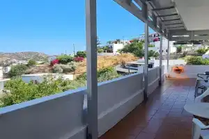 Μονοκατοικία με θέα τη Χώρα Apartments, Skiros