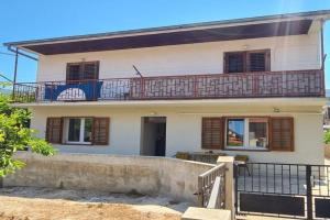 Apartment Bosiljak, Jelsa
