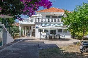 Apartments Big, Vodice