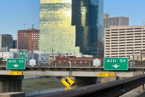 Charming 2 bedroom Downtown Ft Worth, Fort Worth