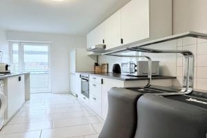 Neumünster Apartments direkt an der Stadthalle mit WLAN & Parkplatz, Neumunster