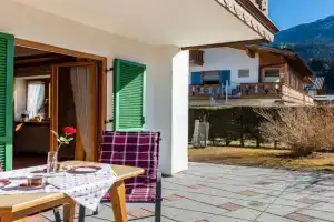 Alpenblick Tilly - Fewo Barmsee 2 Apartments, Krun