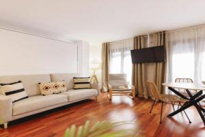 Bravissimo Plaça Catalunya Studio, Monthly Apartment, Girona