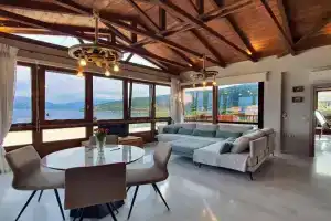 Sea Rock Apartment, Aghia Efimia