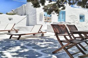 Danae’s cycladic house, Aliki