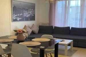 Appartement T4 à deux pas de la gare St Charles Apartments, Marseille