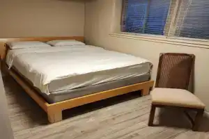 Economical Homestay hostel, Burnaby
