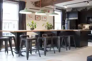 Le Bed & Cocktail - Appartement sur l'Avenue du Mont-Royal Apartments, Laval