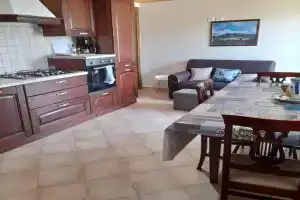 2 Bedroom, 1 Bath apartment near the sea, Casal Velino