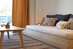 Down Town i Apartments, Sitia