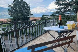 Terrazza sul lago (CIR 017085-LNI-00027) Apartments, Iseo