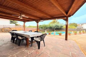 Casa de vacaciones en ¡tranquilidad y piscina!, Castelldefels