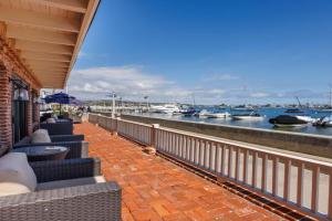 608 S Bayfront Guest house, Newport Beach