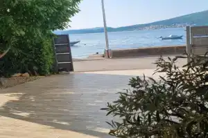 Sun View Apartments, Baosici