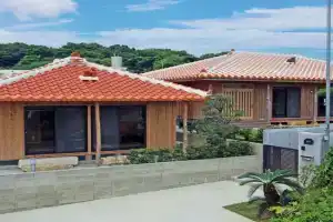 宇堅ビーチまで車で3分 琉球古民家を堪能できる貸切別荘 洋奈月 Guest house, Uruma