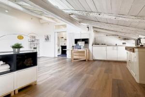 Realkasa De Pepoli Suite Apartments, Bologna