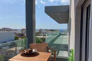 Athinais Karystos Apartments, Karistos