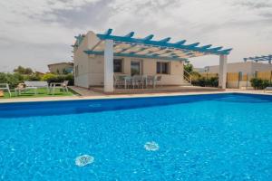 Villa Capri - Private pool, Campofelice di Roccella