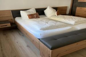 Ferienwohnung Otto-Maigler-See-Köln-Hürth Apartments, Hurth