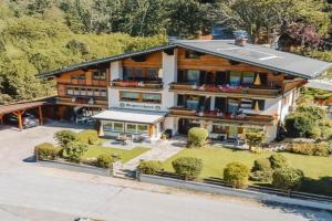 Ferienwohnungen Rupertihaus Apartments, Flachau