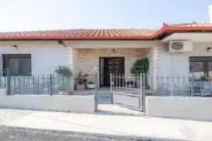 Casa con pozo, Platamonas