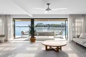 Bellavista 3 Riverfront with Beach Apartments, Noosa Heads
