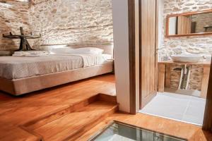 The Cellar Studios - by Avelink, Spata