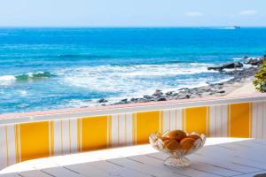 Neptuno Ocean View, Beach line with Pool Apartments, Puerto de Santiago