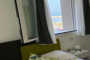 "Perla Sul Mare Apartments" Posizione perfetta, Wi-Fi e Parcheggio vicino alla spiaggia, Giardini-Naxos