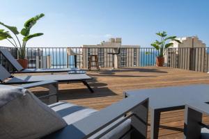Roof Top 3 Floors Apartments, Netanya