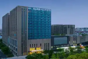 Atour Hotel East Railway Station West Square, Hangzhou