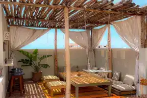 Desart Hostel, Agadir