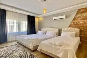 Kesik Apart, Antalya
