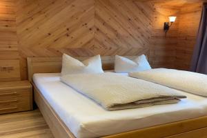 Großzügige Ferienwohnung Gimpl Kathi mit Bergblick Apartments, Ruhpolding