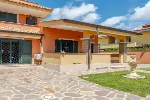 Garden Villa - Free Parking, Wi-fi e Netflix, Lido Di Ostia