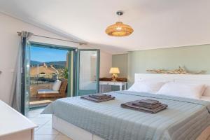 The Square Suites 2nd floor apartment, Argostoli