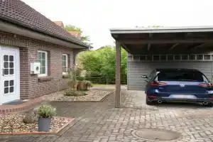 Haus Figaro mit Hund Guest house, Wangerland