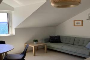 Portside Apartment, Kastel Stari