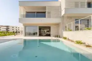 Luxury semidetached villa Smokva 1 - near the center and sea - by TRAVELER tourist agency, KRK