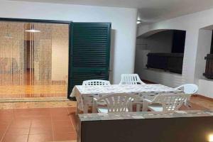 Nel cuore di Mancaversa a pochi passi dal mare Apartments, Torre Suda